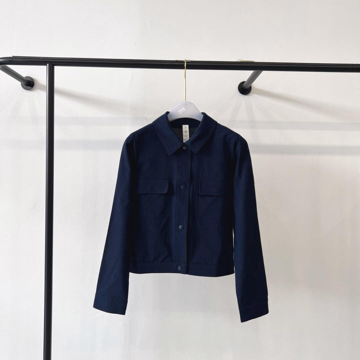 Damen Kurze Overshirt-Jacke aus leichtem Baumwollmix mit Brusttaschen Drune