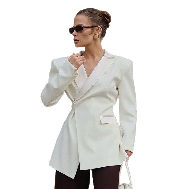 Damen Skulpturaler taillierter Blazer mit asymmetrischem Vorderteil und betonter Schulter Drune
