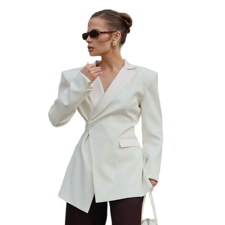 Damen Skulpturaler taillierter Blazer mit asymmetrischem Vorderteil und betonter Schulter Drune