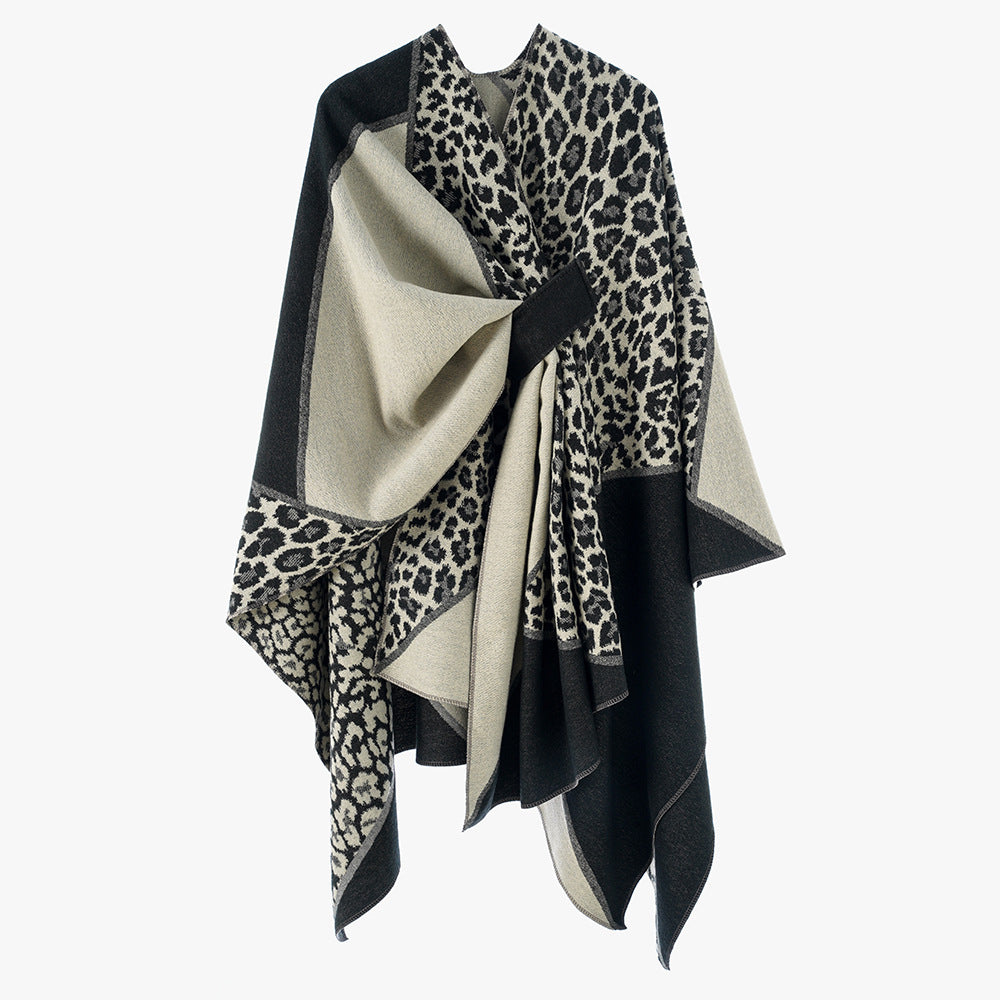 Damen Reversibles Feinstrick‑Cape mit tonalem Leo‑Jacquard und Gurtführung Drune