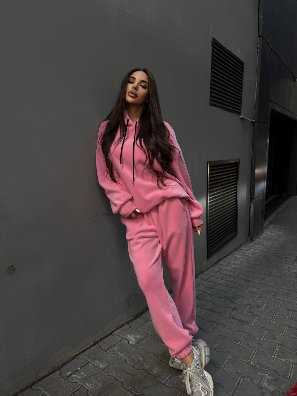 Damen kuscheliger Relaxed-Fit Sportanzug mit elastischem Bund und praktischen Taschen Drune