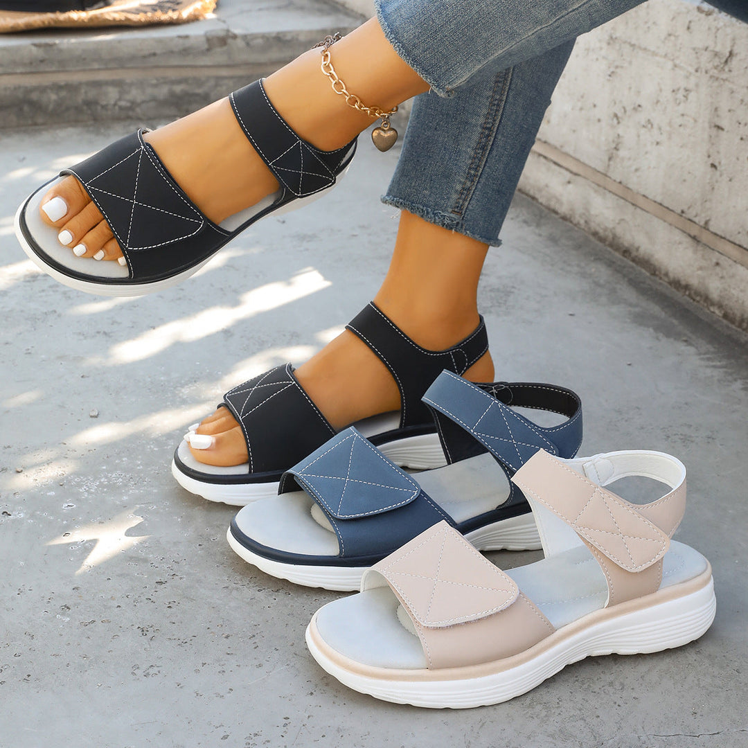 Damen Komfortable Sandalen mit elastischen Klettverschlüssen und Fußbett Drune