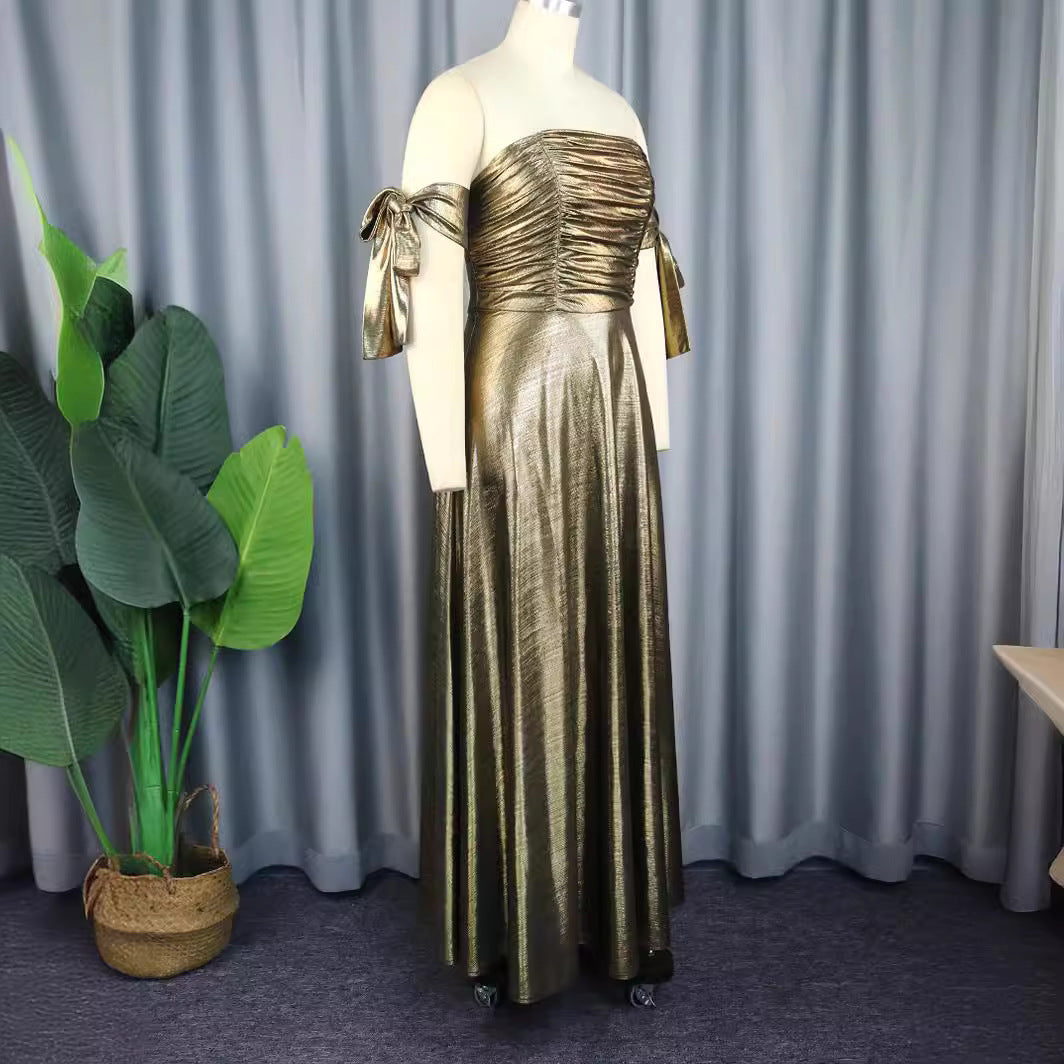 Damen glamouröses Abendkleid mit schulterfreiem Design und eleganten Raffungen Drune
