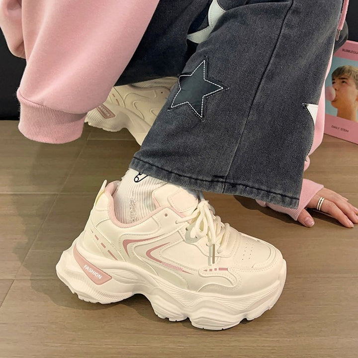 Damen Skulpturierte Wedgesneaker mit stufiger Plateausohle, atmungsaktivem Mesh und gepolstertem Komfortkragen Drune