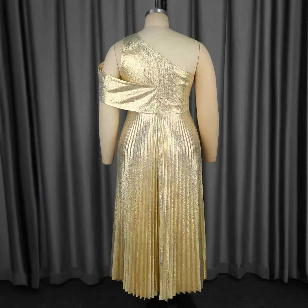 Damen Elegantes Plisseekleid mit asymmetrischem Träger Drune