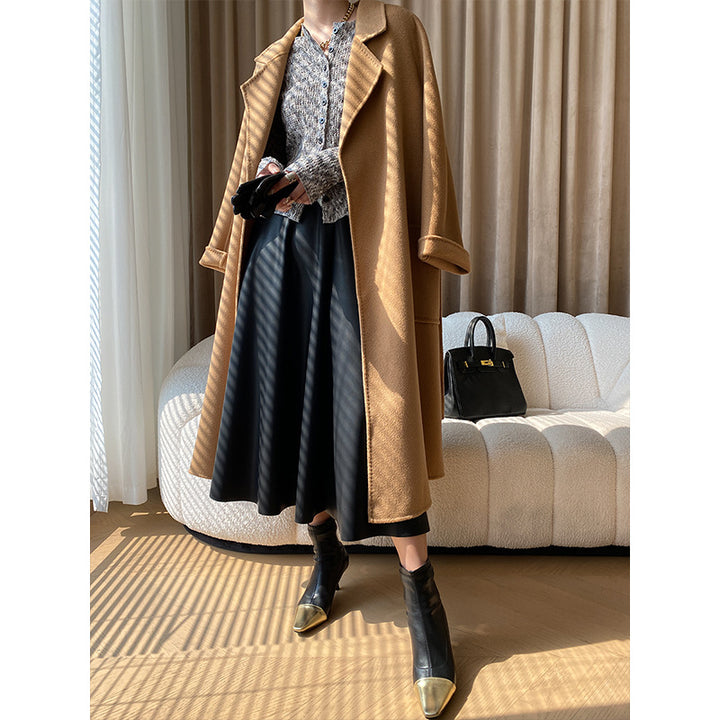 Damen feine Strickjacke mit eleganten Knopfdetails Drune