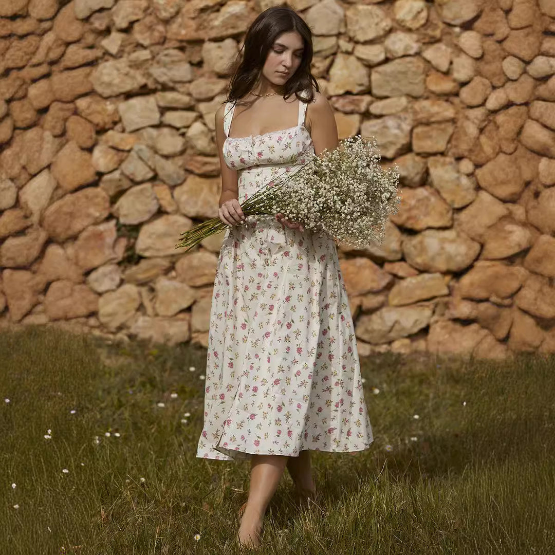 Damen Sommerliches Maxikleid mit floralen Einsätzen und tailliertem Oberteil Drune