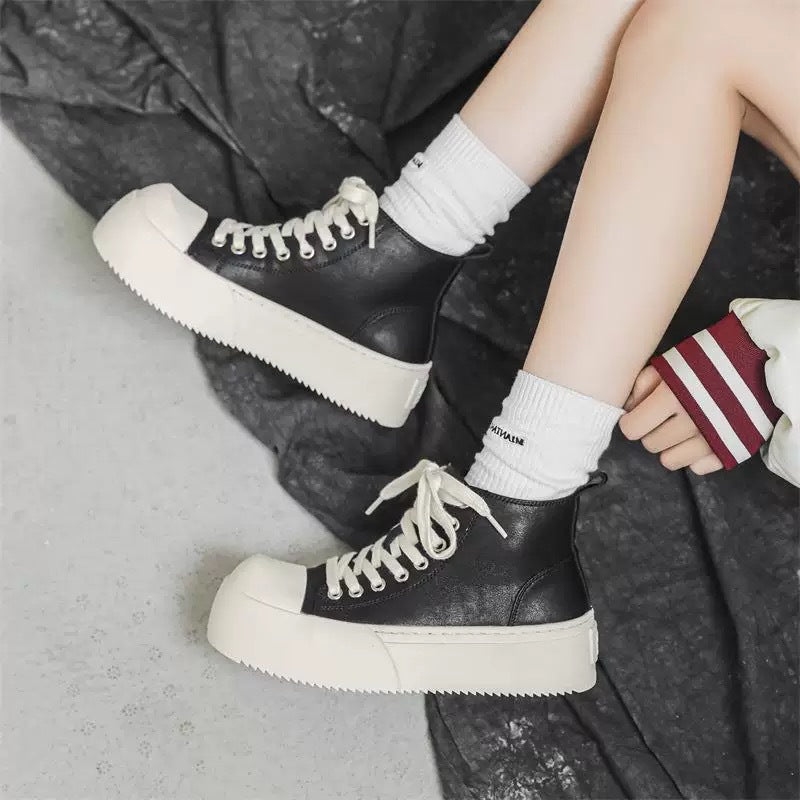Damen Hohe Plateausneaker mit robustem Profil und sportlichem Design Drune