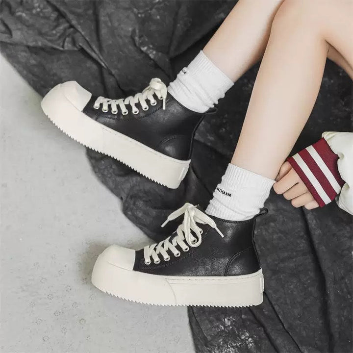 Damen Hohe Plateausneaker mit robustem Profil und sportlichem Design Drune
