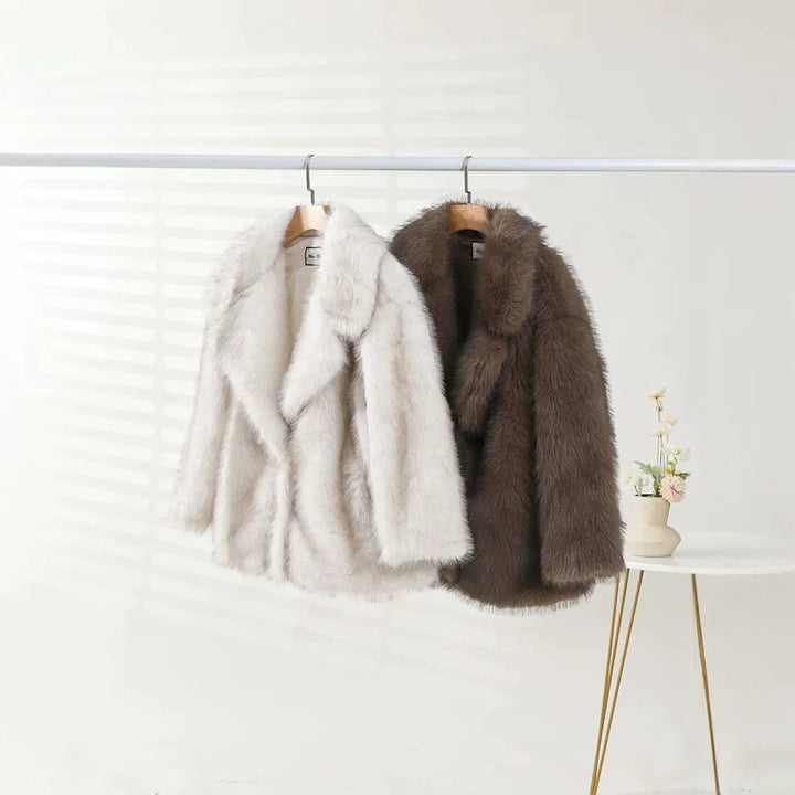 Damen Kurz geschnittener Faux‑Fur‑Mantel mit Boxy‑Silhouette und Stehkragen Drune