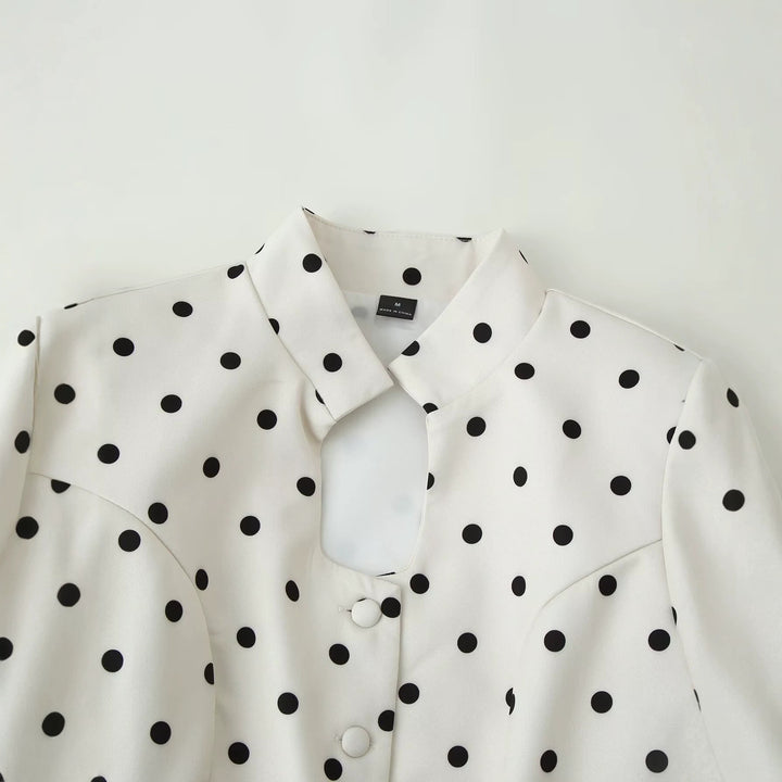 Damen Taillierte Polka‑Dot Bluse mit Stehkragen, Puffärmeln und Schößchen Drune