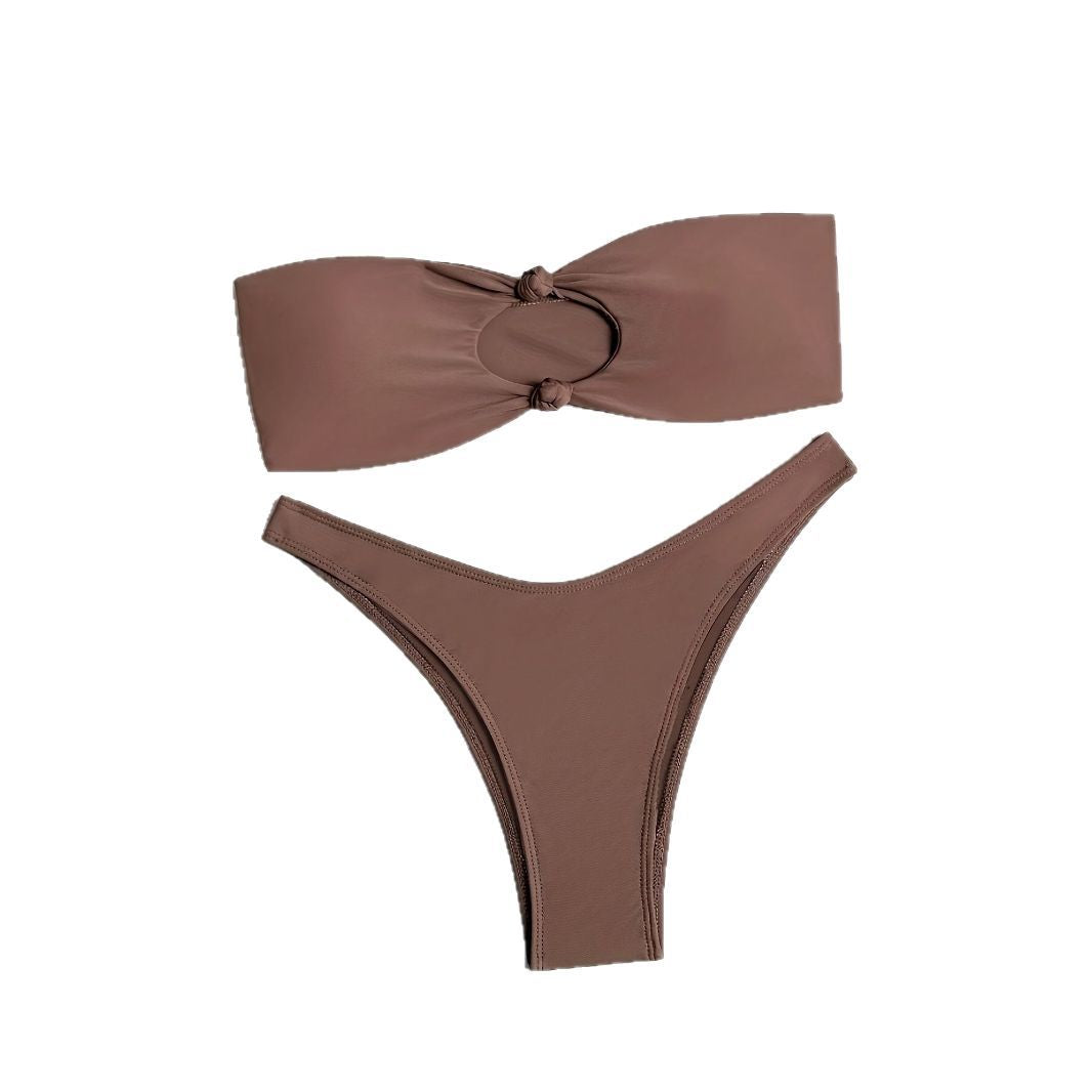Damen Bandeau-Bikini mit hohem Beinausschnitt und dezenter Raffung Drune