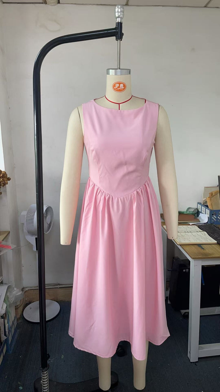 Damen Elegantes Midi-Kleid mit tailliertem Oberteil und schwingendem Rock Drune