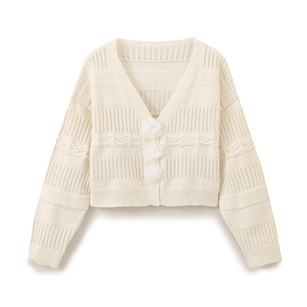 Damen modische Strickjacke mit romantischen Blumenknöpfen und lässigem Schnitt Drune