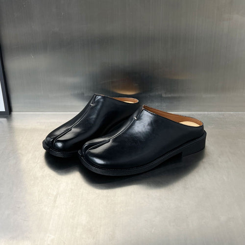 Damen modische Clogs mit einzigartigem Design und bequemer Schnallenverzierung Drune