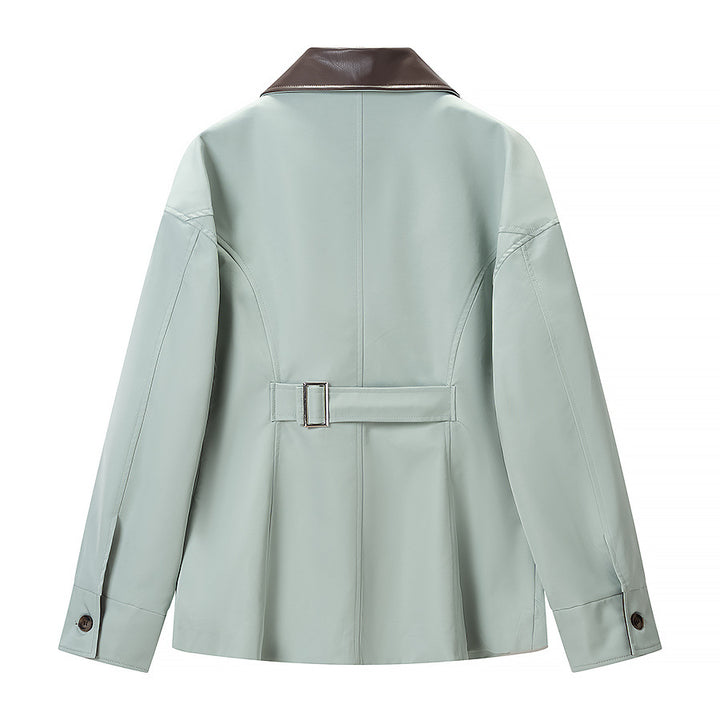 Damen Boxy-Übergangsjacke aus veganer Glattlederoptik mit kontrastierendem Hemdkragen und Pattentaschen Drune