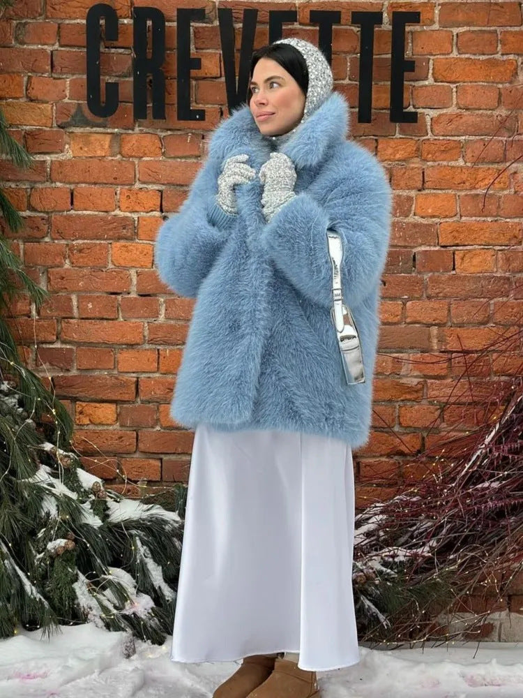 Damen Luxuriöse Fuchsimitatjacke mit elegantem Schnitt Drune