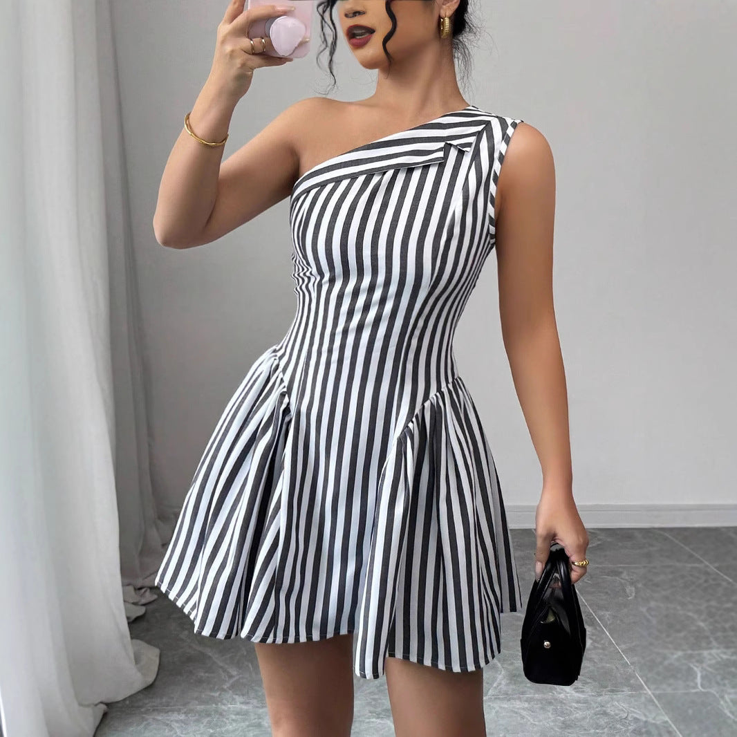 Damen Schulterfreies Streifen-Kleid mit eleganten Falten Drune