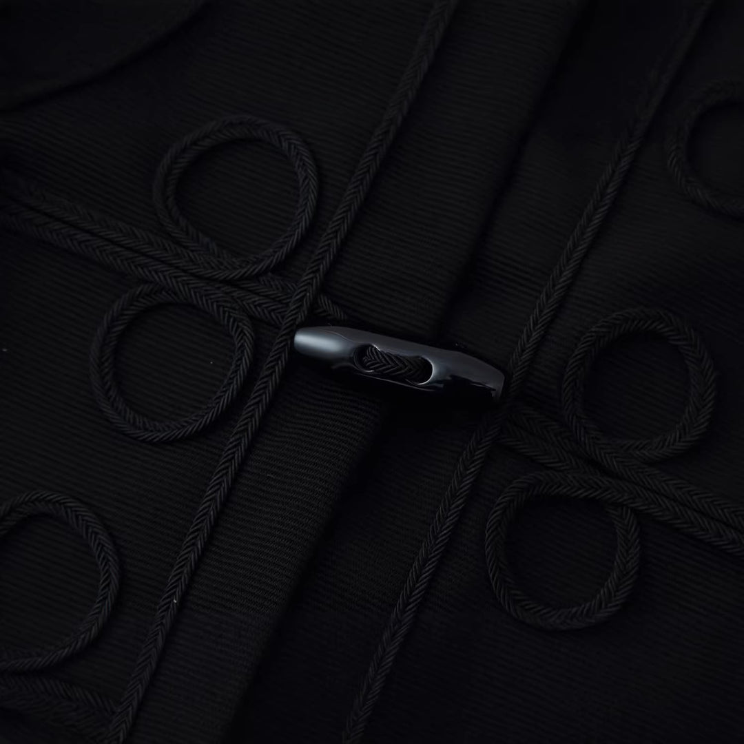 Damen Kurze Jacke mit Froschverschlüssen und Stehkragen Drune