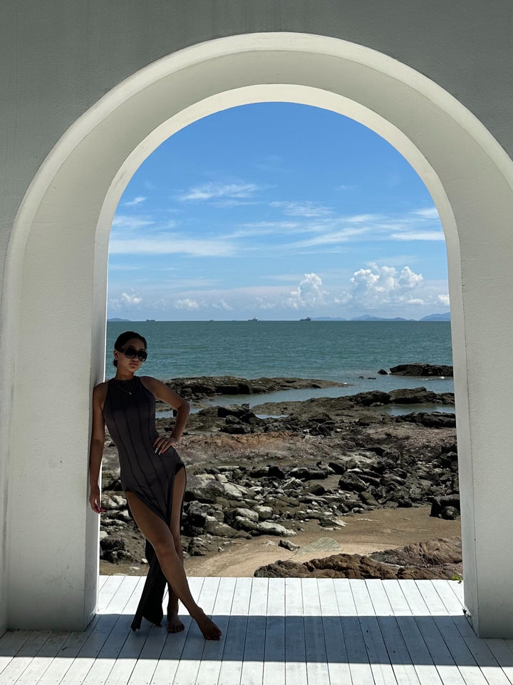 Damen Elegantes und figurbetontes Strandkleid mit hohem Schlitz Drune