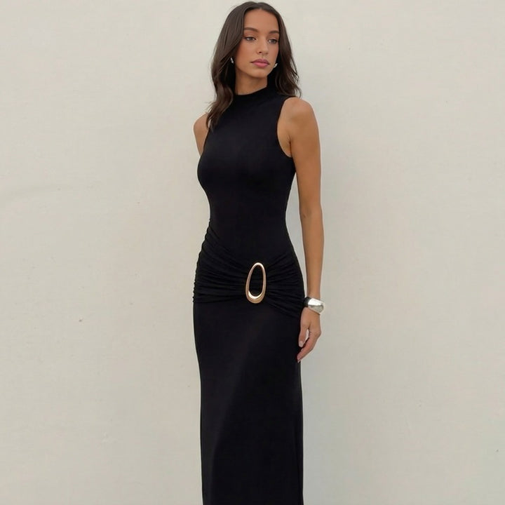 Damen Elegantes Maxikleid mit Raffungen und glänzendem Gürtel Drune