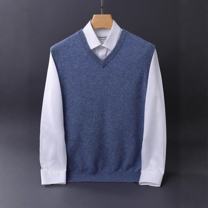 Herren Feine V‑Ausschnitt Strickweste aus Merino‑Blend mit geripptem Saum Drune