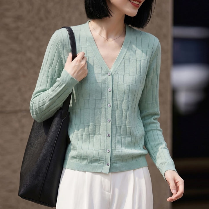 Damen V‑Ausschnitt-Feinstrickcardigan mit strukturierter Blockoptik und durchgehender Knopfleiste Drune