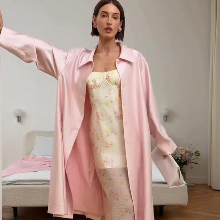 Damen leichter satinähnlicher Longmantel im Oversize-Schnitt mit weitem Revers Drune