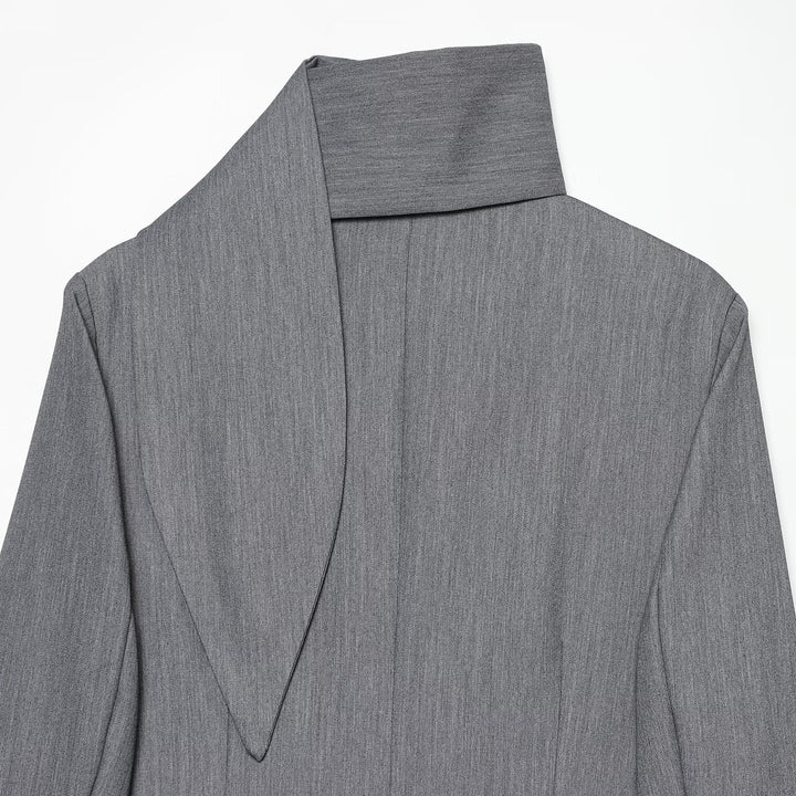 Damen Eleganter Longline-Blazer mit hohem Funnelkragen und überziehbaren Stoffknöpfen Drune