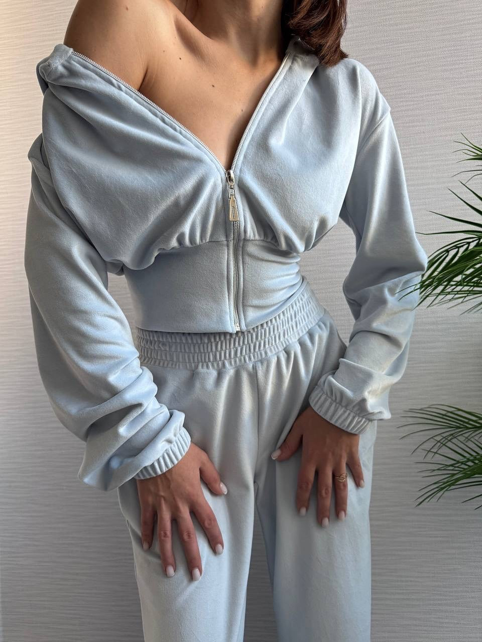 Damen Taillierte Cropped-Kapuzenjacke mit figurformendem Schlauchbund Drune