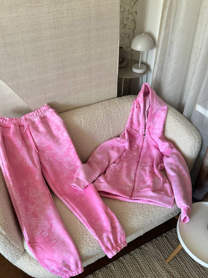 Damen sportlicher Jogginganzug mit hohem Kragen und seitlichen Reißverschlüssen Drune