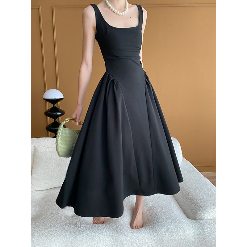 Damen Elegantes Maxikleid mit taillierten Falten und dekorativem Ausschnitt Drune