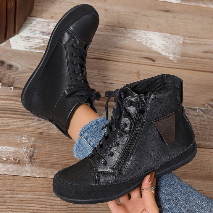 Damen  hochgeschnittene Freizeit-Sneaker-Stiefelette mit seitlichem Reißverschluss gepolstertem Fußbett und rutschfester Gummisohle Drune