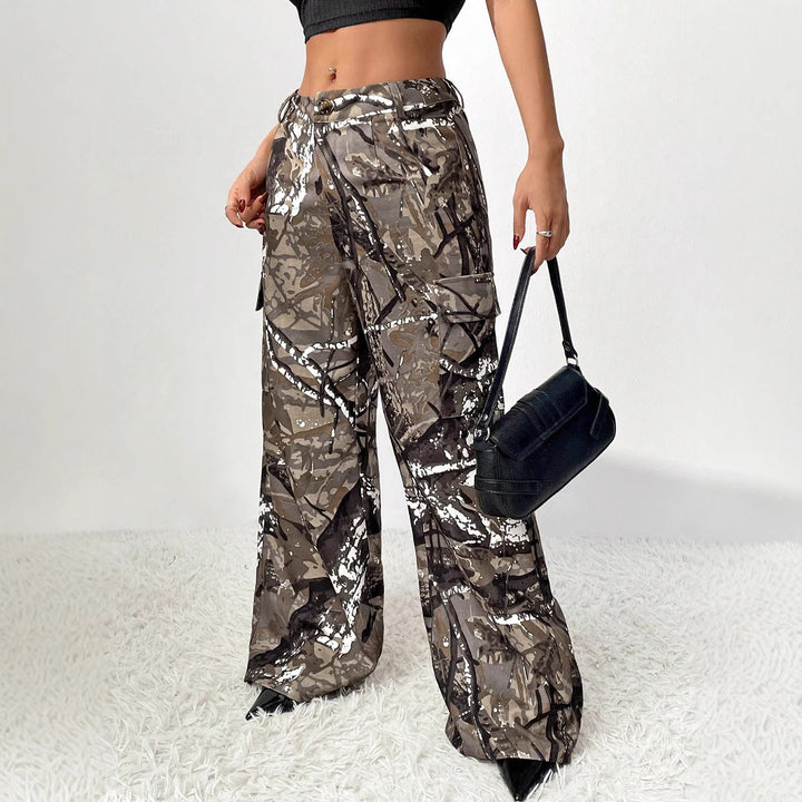 Damen weite Cargohose mit modernem Camouflage-Design Drune