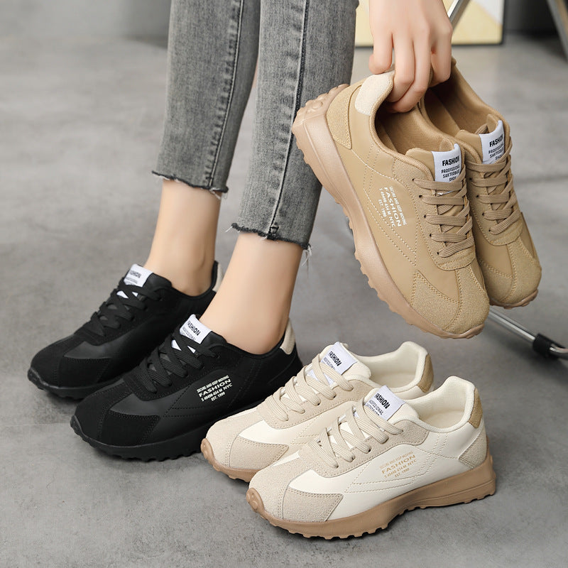 Damen nan leichte Retro-Laufsneaker aus Lederimitat und Velours mit gepolsterter Fersenstütze und rutschfester Profilsohle Drune