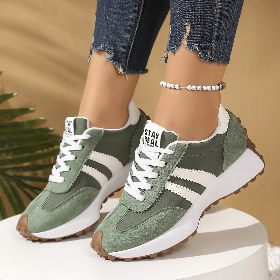 Damen Retro-Runner im Vintage‑Stil mit Velours- und Meshmix sowie profilierter Gumsohle Drune