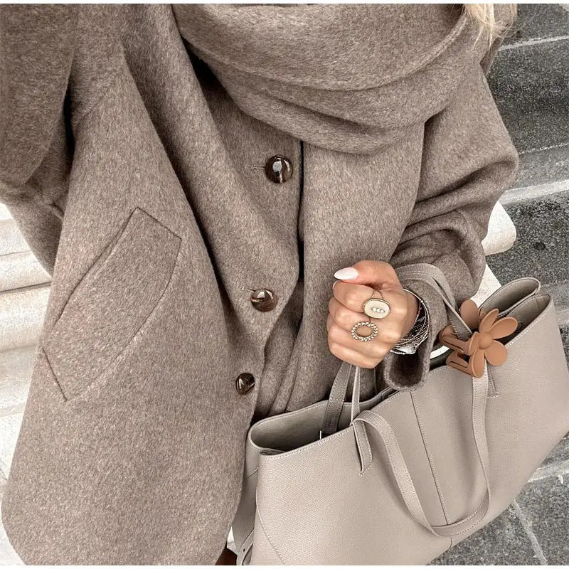 Damen Oversized Wolle-Strickjacke mit praktischer Knopfleiste Drune