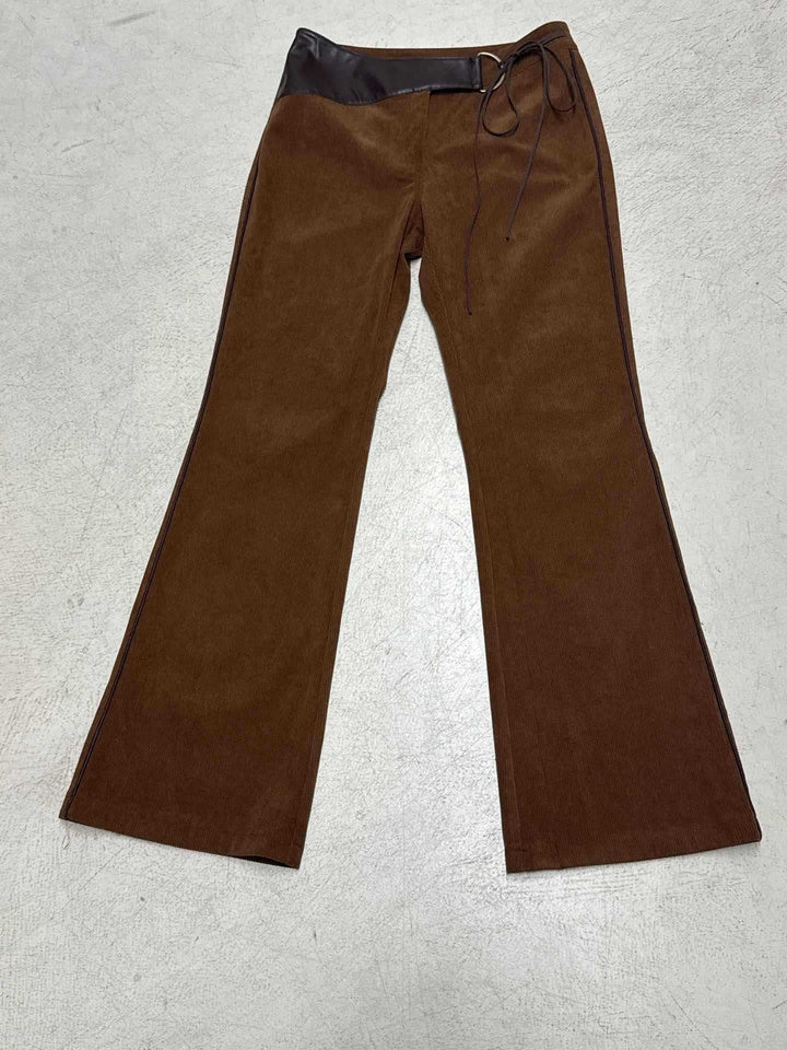 Damen nan ausgestellte Cordhose mit hohem Bund, Lederbesatz und Bindeband Drune