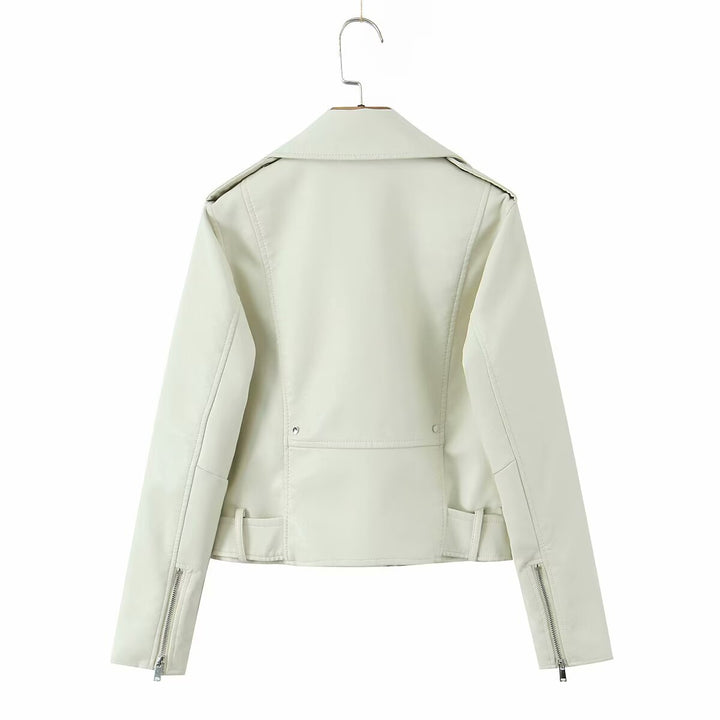 Damen nan taillierte Kunstleder-Bikerjacke mit Stehkragen, Schulterpatten und Reißverschlusstaschen Drune