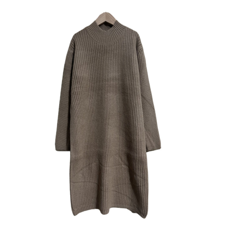 Damen Strickkleid im eleganten Rippdesign mit hohem Kragen Drune