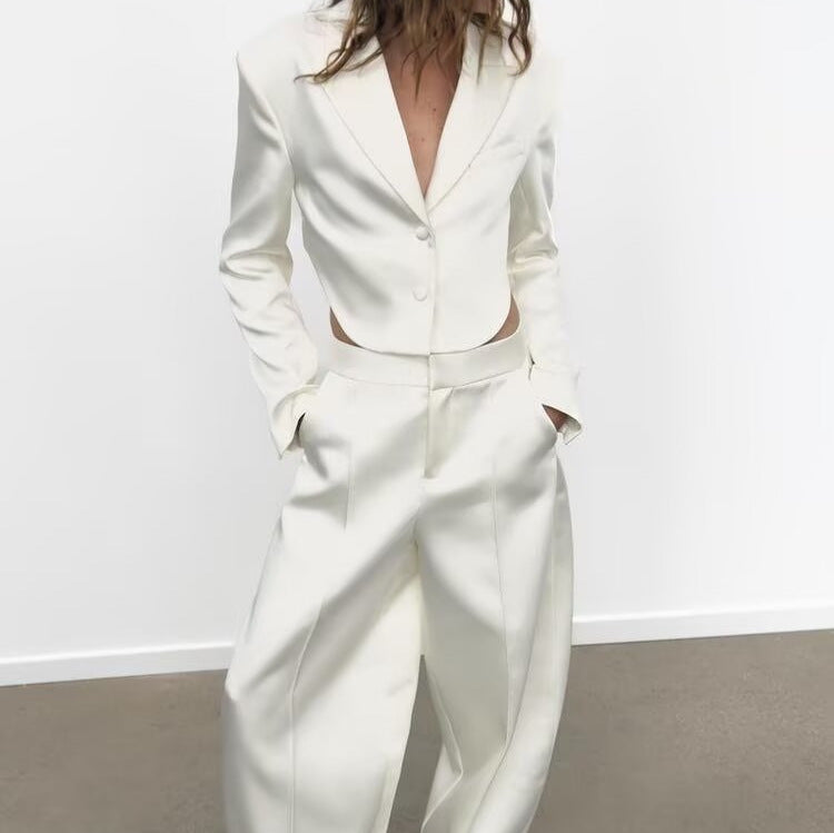 Damen Cropped-Kurzblazer mit abgerundetem Saum und Reverskragen Drune