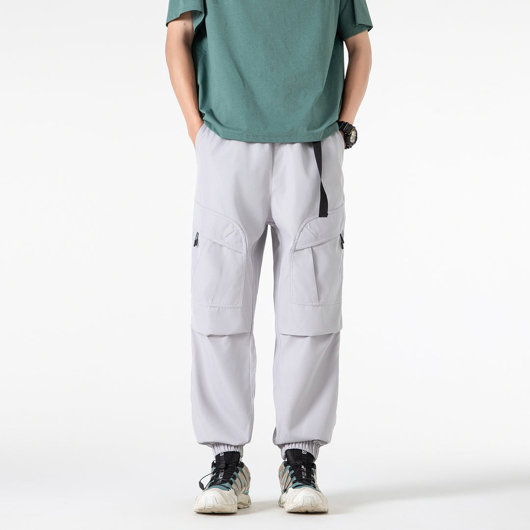 Herren Weite technische Cargo-Joggerhose mit elastischem Tunnelzugbund und Mehrfachtaschen Drune