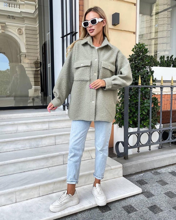 Damen Oversized Teddy-Übergangsjacke mit Brusttaschen und Druckknöpfen Drune