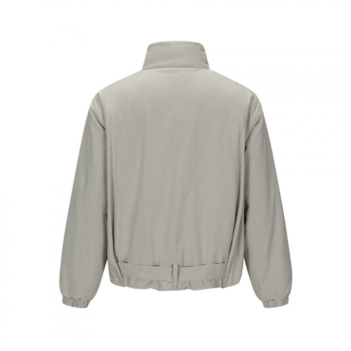 Herren Kurze technische Blousonjacke mit hohem Stehkragen, Taillengürtel und elastischen Bündchen Drune