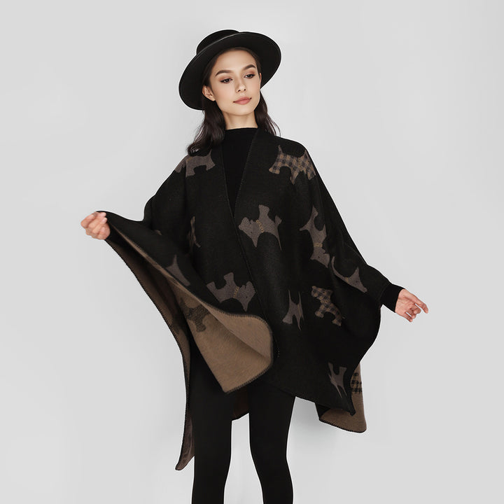 Damen Oversize-Poncho mit jacquardgewebtem Terrier‑Motiv und kontrastiertem Innenfutter Drune