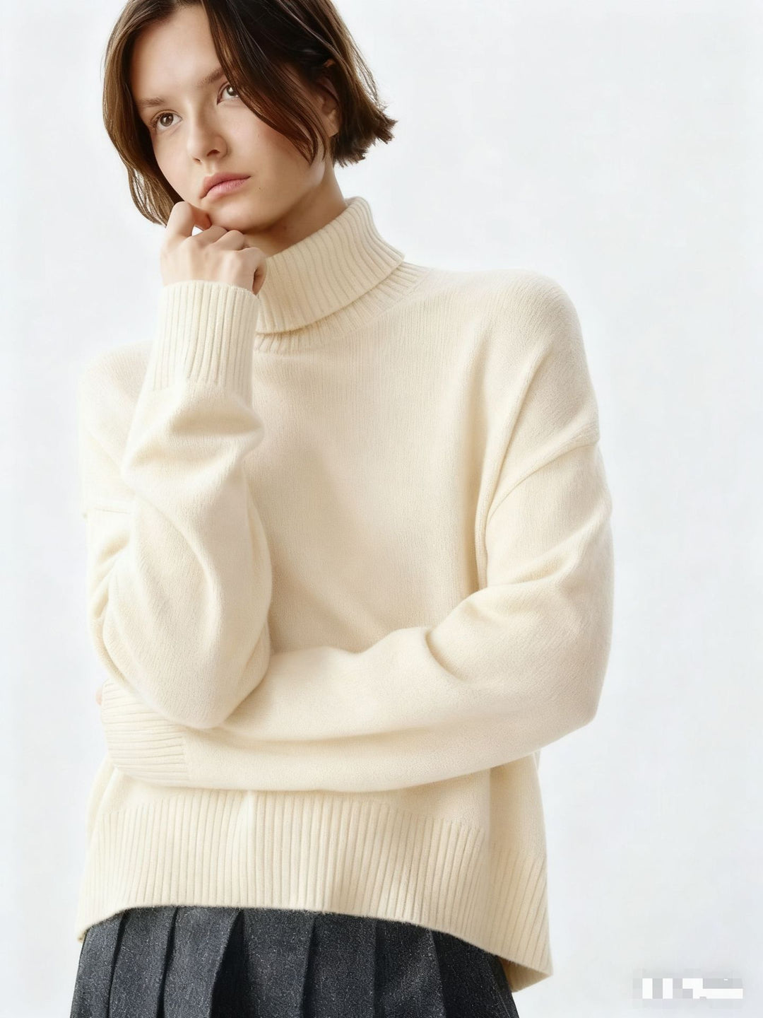 Damen Gemütlicher Rollkragenpullover mit oversized Schnitt und feiner Rippstruktur Drune