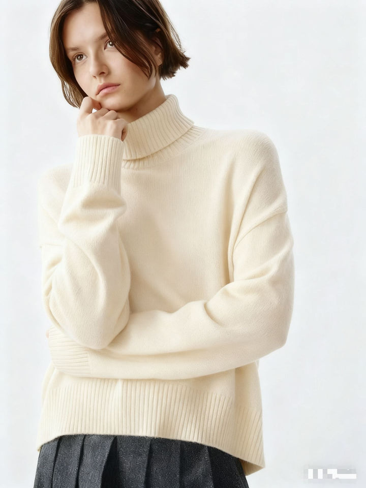 Damen Gemütlicher Rollkragenpullover mit oversized Schnitt und feiner Rippstruktur Drune