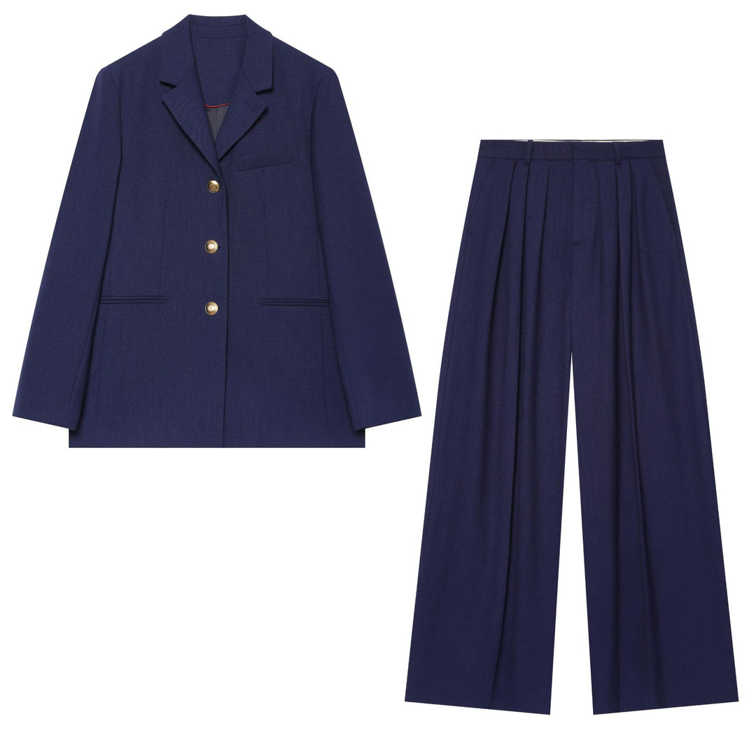 Damen Boxy‑Blazerjacke mit goldfarbenen Zierknöpfen und Leistentaschen Drune