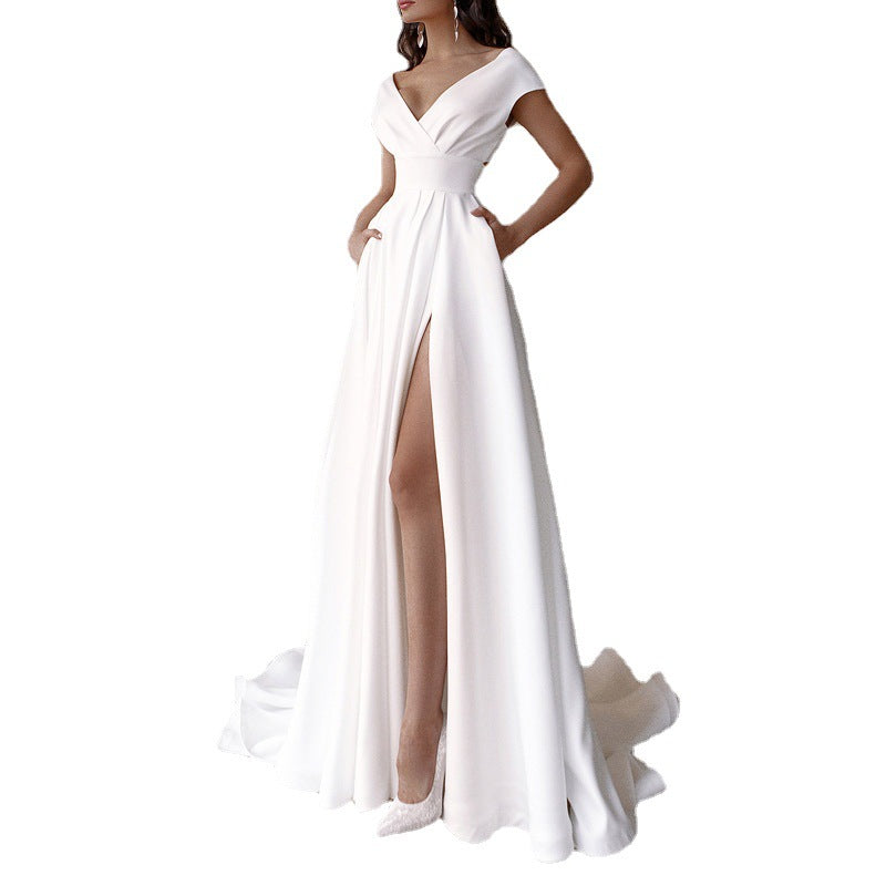 Damen Elegantes Cocktailkleid mit tiefem V-Ausschnitt und geschwungenem Saum Drune