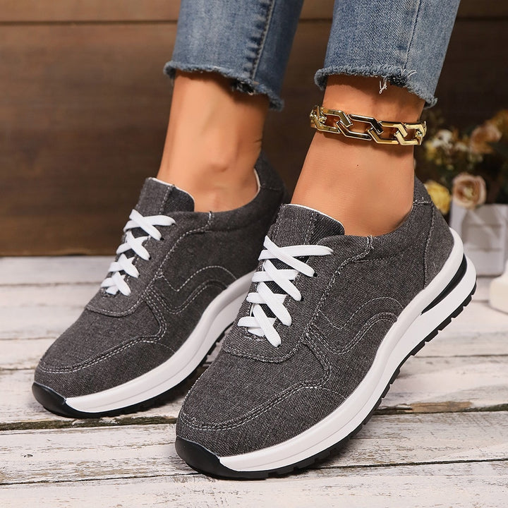 Damen Leichter Canvas‑Sneaker mit gepolstertem Komfortfußbett und profilierter Laufsohle Drune